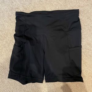 Fast and free biker shorts